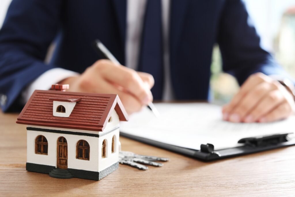 how to become a conveyancer