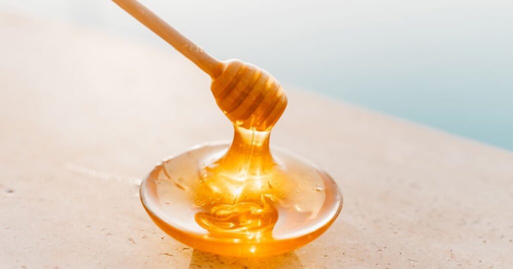 What are the health benefits associated with consuming Sidr honey in Dubai?