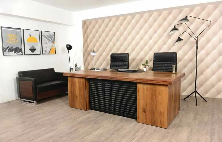 Wooden Desk Supplier