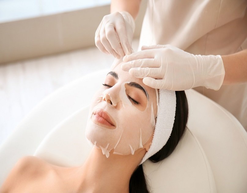 Deep Cleansing Facial Dubai