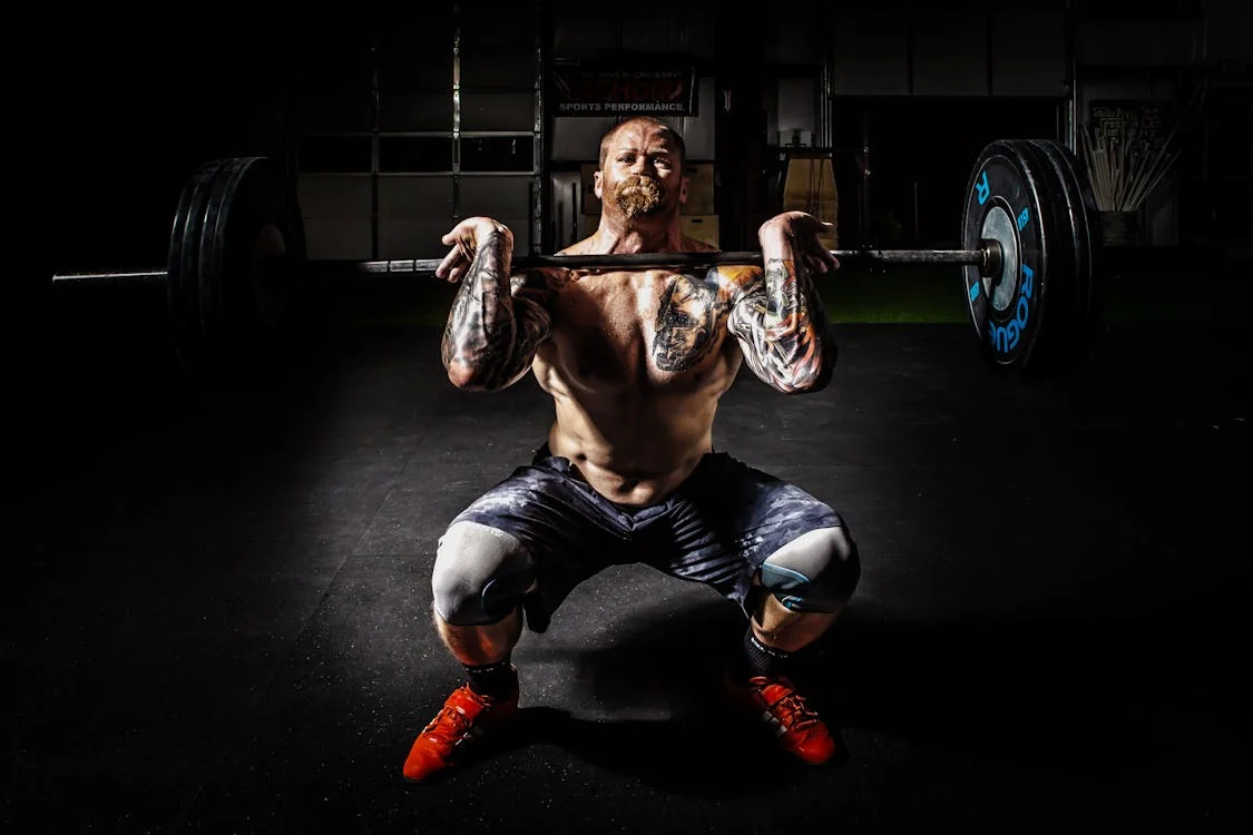 Man lifting weights