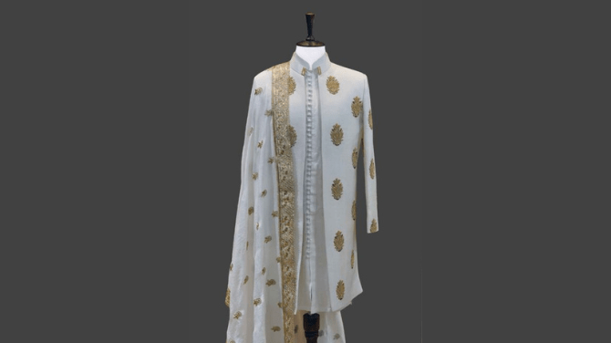 Sherwani Men