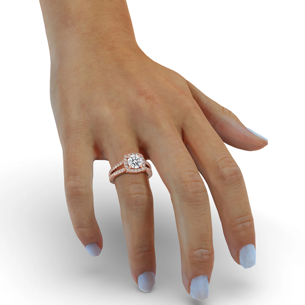 round diamond engagement ring