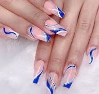 nails