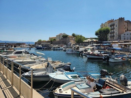 ajaccio yacht charter