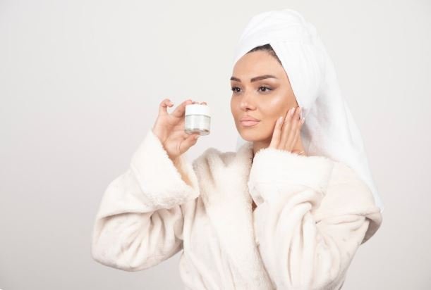 Best Skin Whitening Cream in Pakistan